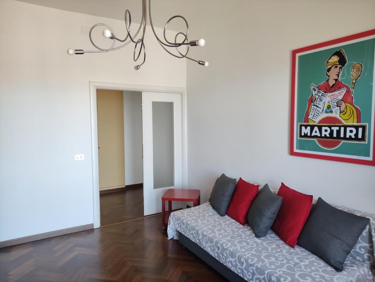 New Panoramic Apartment - Half Way Center-Vomero District Naples Extérieur photo